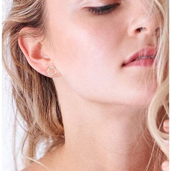 Gold or Silver Minimalist Circle post earrings - Picture 6 of 6